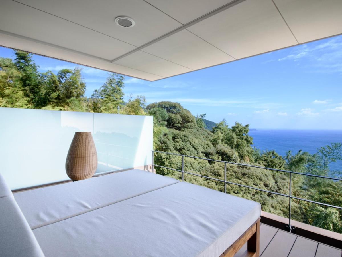 Atami Sekaie Hotell Exteriör bild